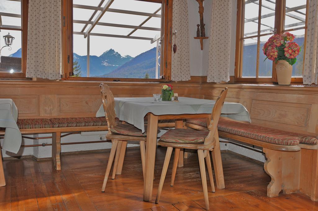 Gastehaus Maria Theresia Hotel Garni Шлирзе Экстерьер фото