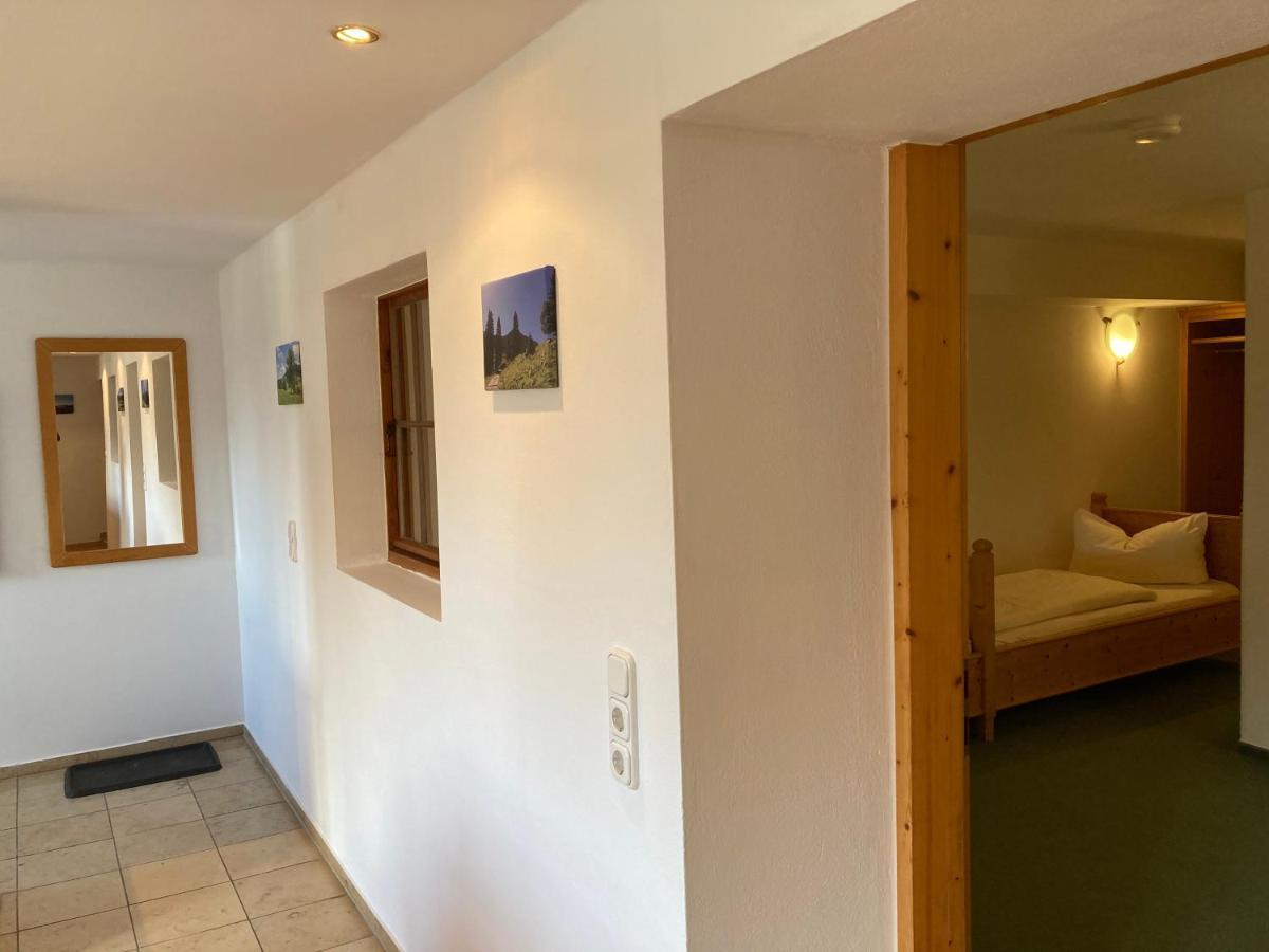 Gastehaus Maria Theresia Hotel Garni Шлирзе Экстерьер фото