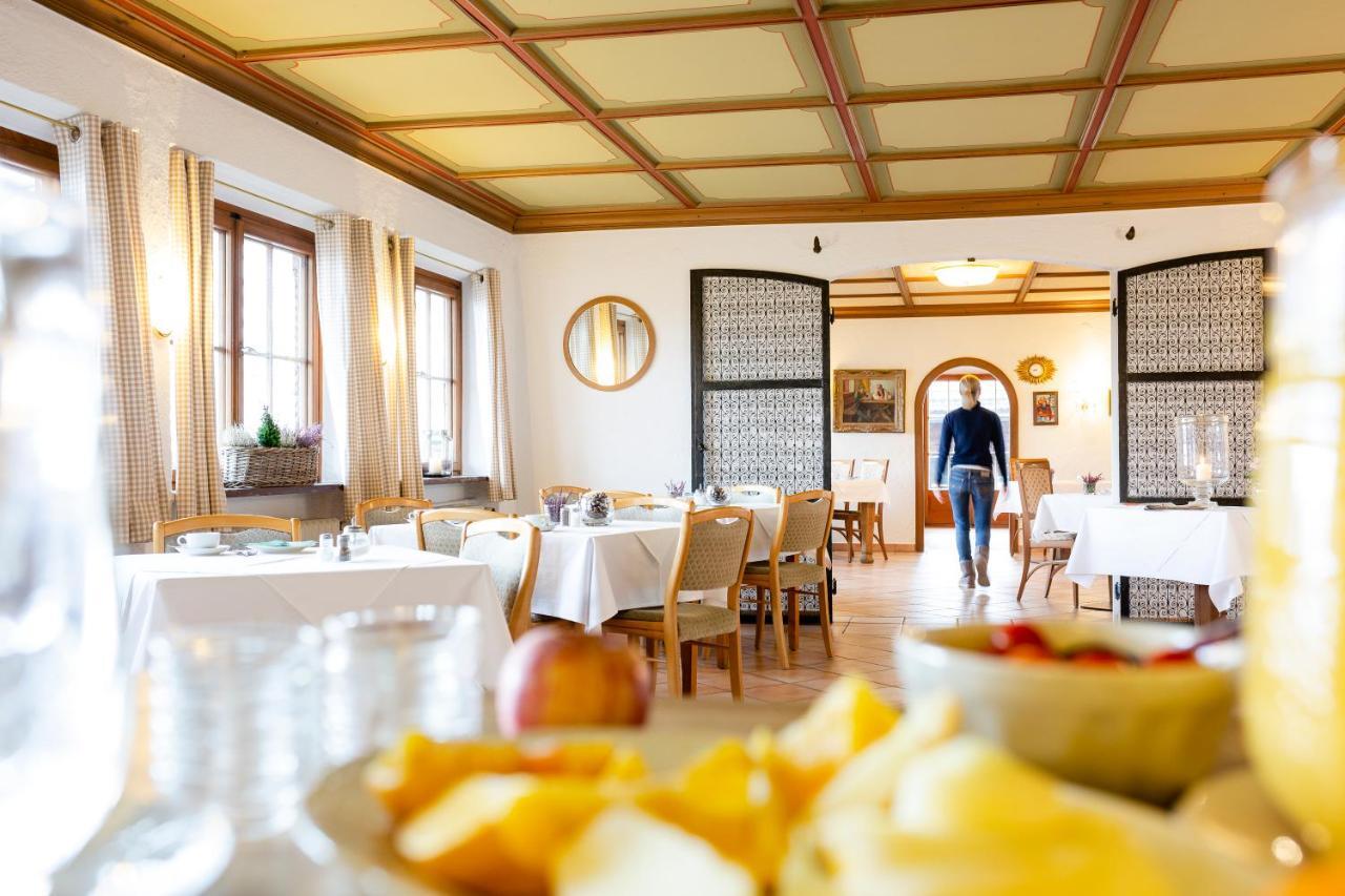 Gastehaus Maria Theresia Hotel Garni Шлирзе Экстерьер фото