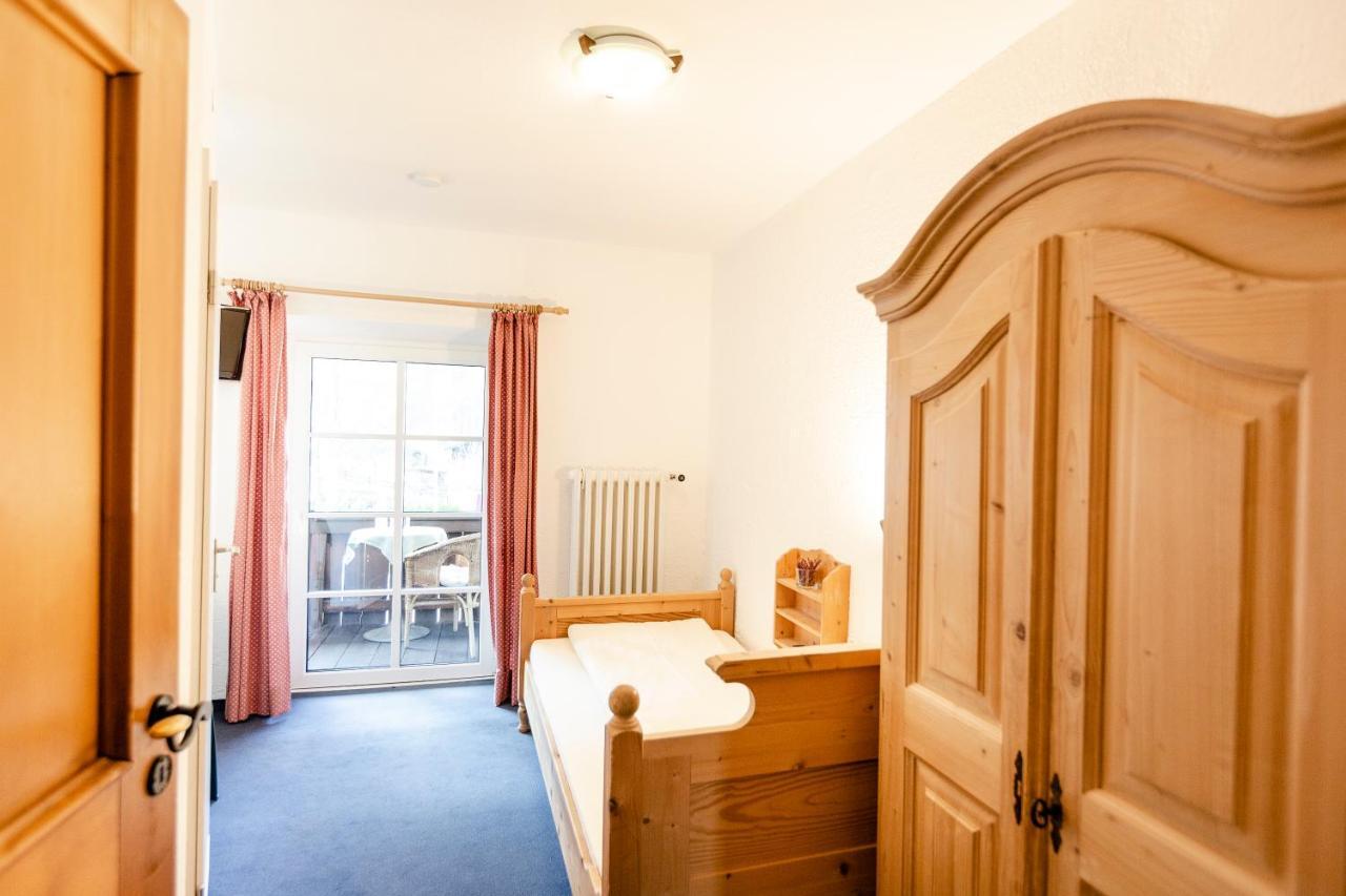 Gastehaus Maria Theresia Hotel Garni Шлирзе Экстерьер фото